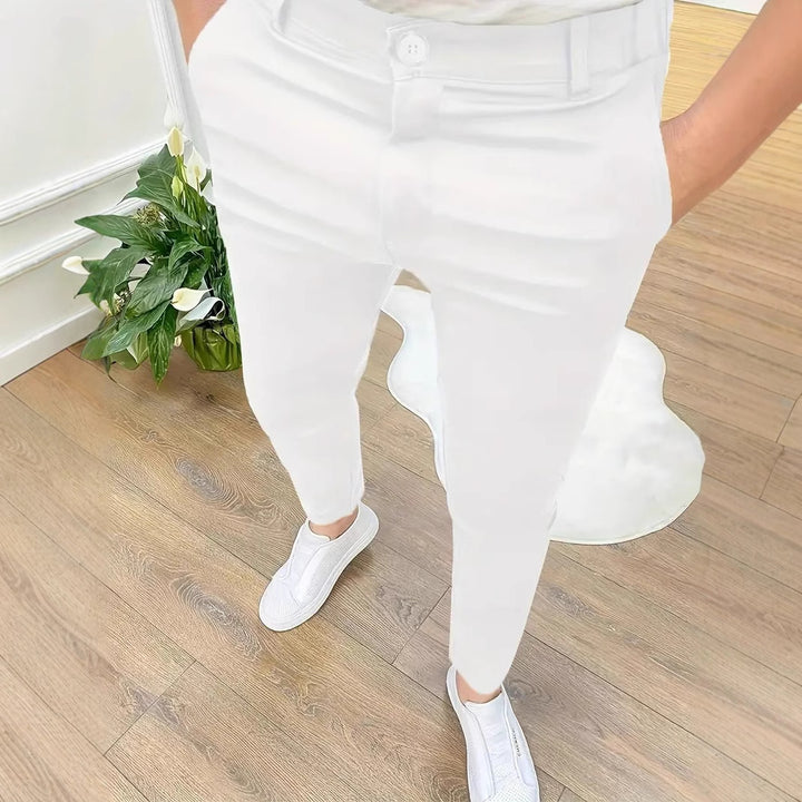 Trendy slim-fit pants for men with elastic waistband and practical pockets Lune London