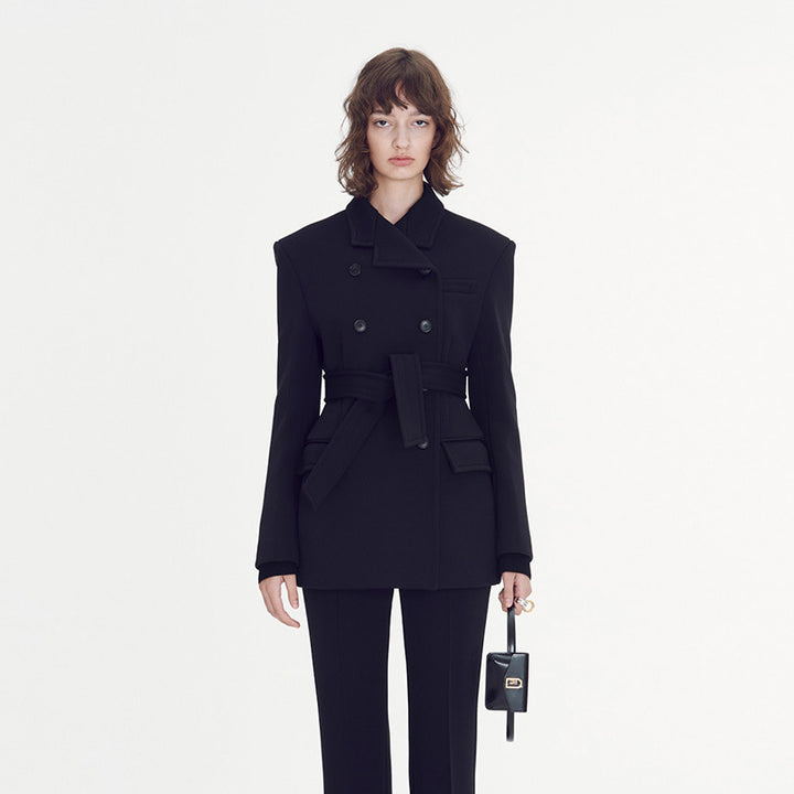 Blazer élégant et ajusté pour femmes avec double rangée de boutons Chic & Stil