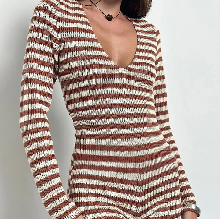 Ladies casual knit jumpsuit with V-neck and long sleeves Lune London