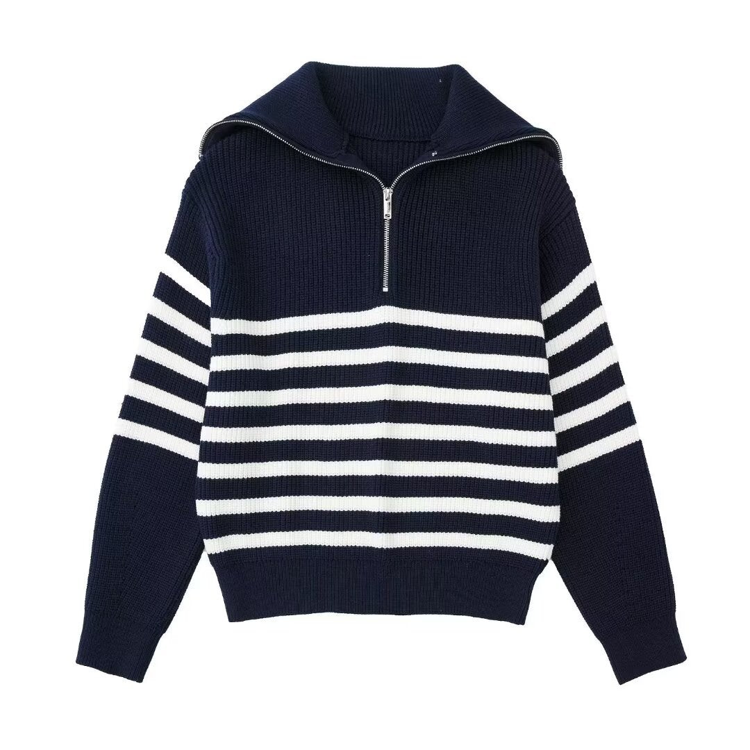 Knitted sweater for women with high collar and zipper Lune London