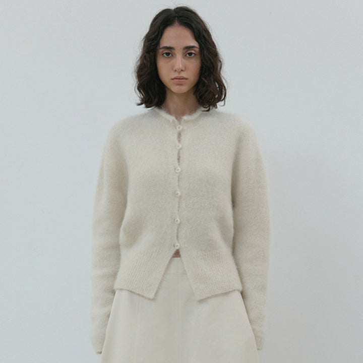 Veste en tricot élégante et chaude pour femmes avec patte de boutonnage Chic & Stil