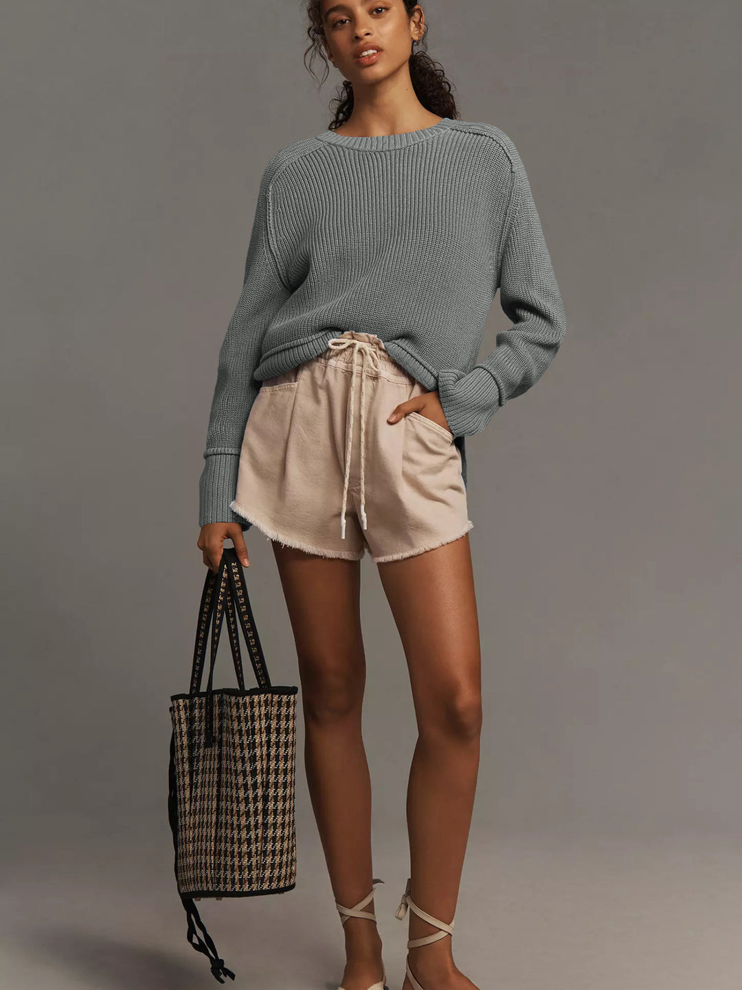 Woman knitted sweater Lune London