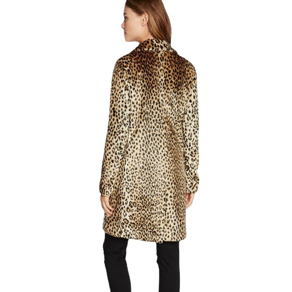 Ladies luxurious faux fur coat with a modern leopard pattern Lune London