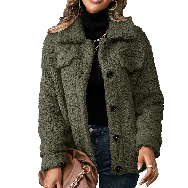 Comfortable fleece sweater for women with high collar and soft material Lune London