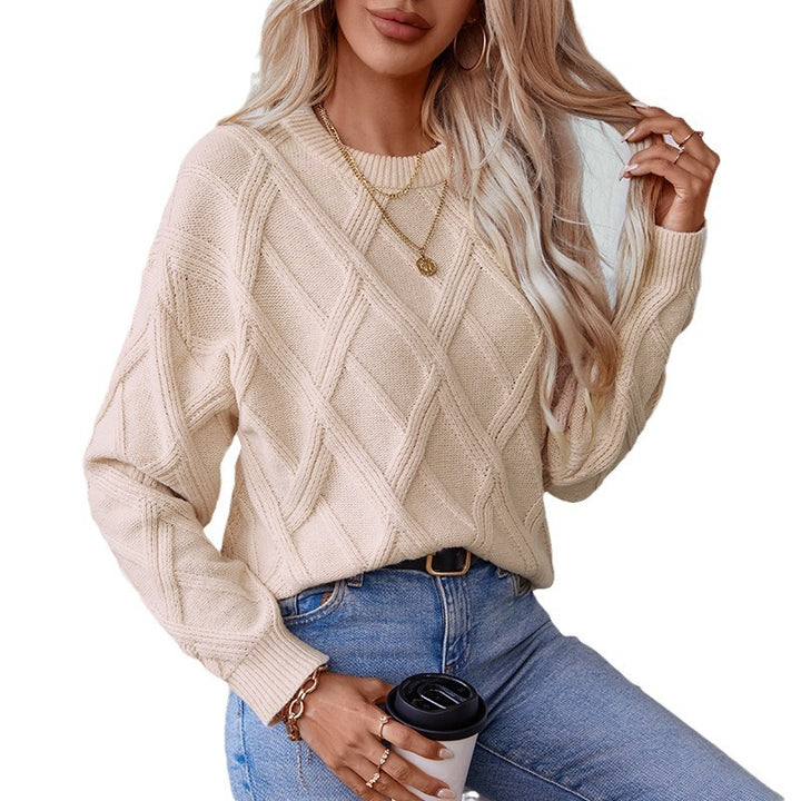 Knitted sweater for women with a modern diamond pattern and high-quality material Lune London