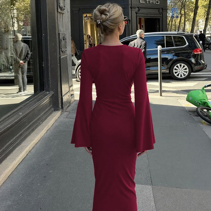 Lune London Elegant maxi dress for women with curved hem and casual batwing sleeves