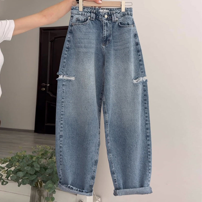 Casual Women's Baggy Jeans with Ripped Details Lune London