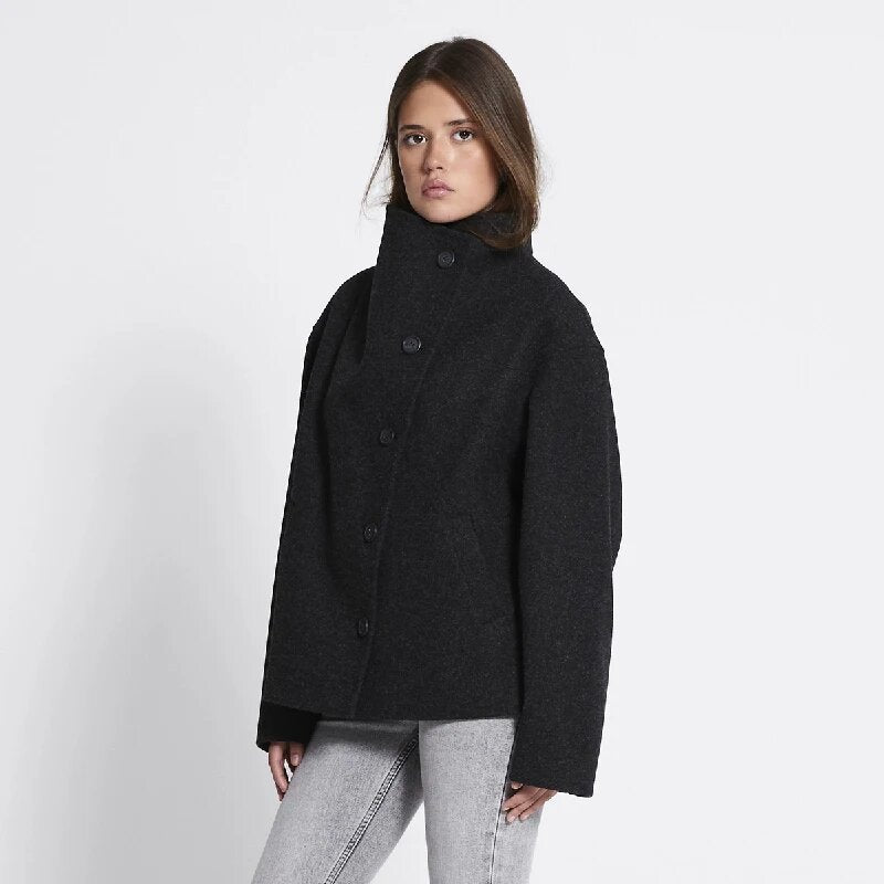Oversized wool blazer for women with high collar and double-breasted Lune London