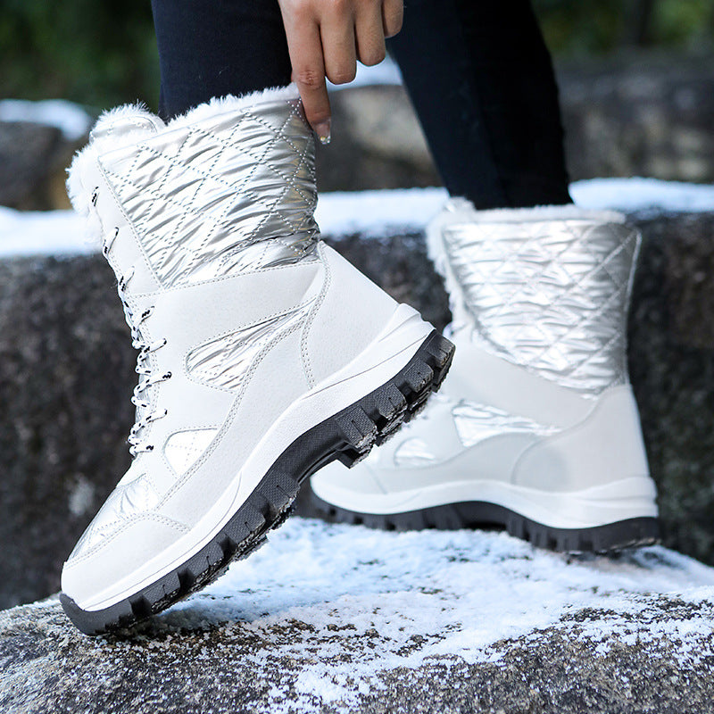 Winter boots for women with insulating lining and non-slip sole Lune London