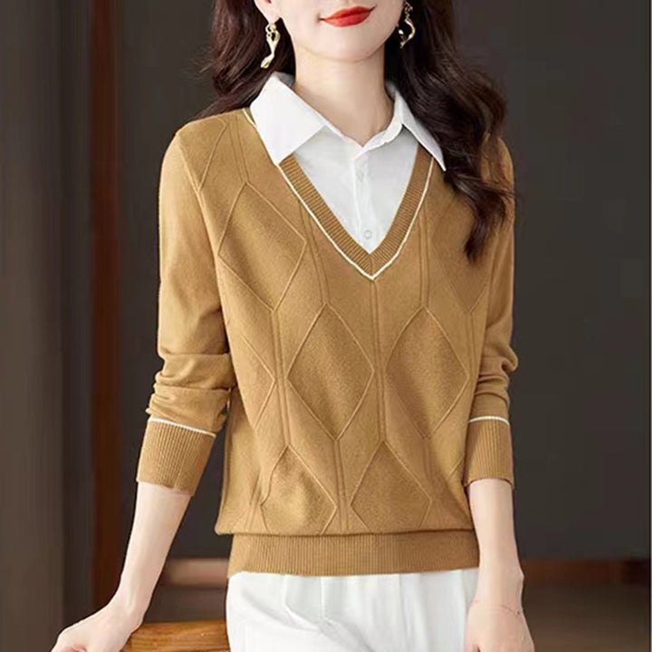 Women's knit sweater with V-neck and textured diamond pattern Lune London