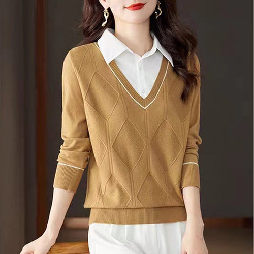 Women's knit sweater with V-neck and textured diamond pattern Lune London