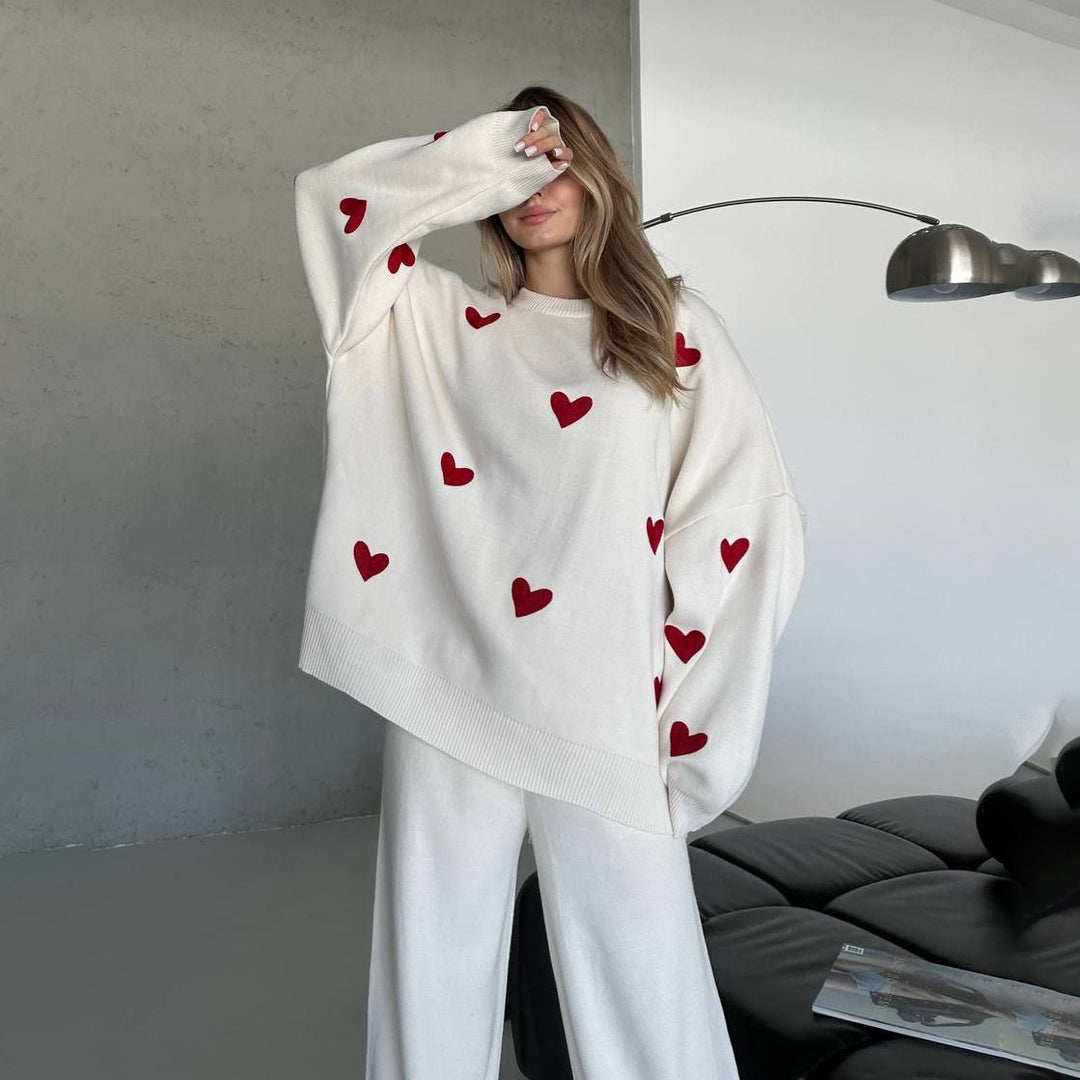 Oversized sweater for women with heart pattern Lune London