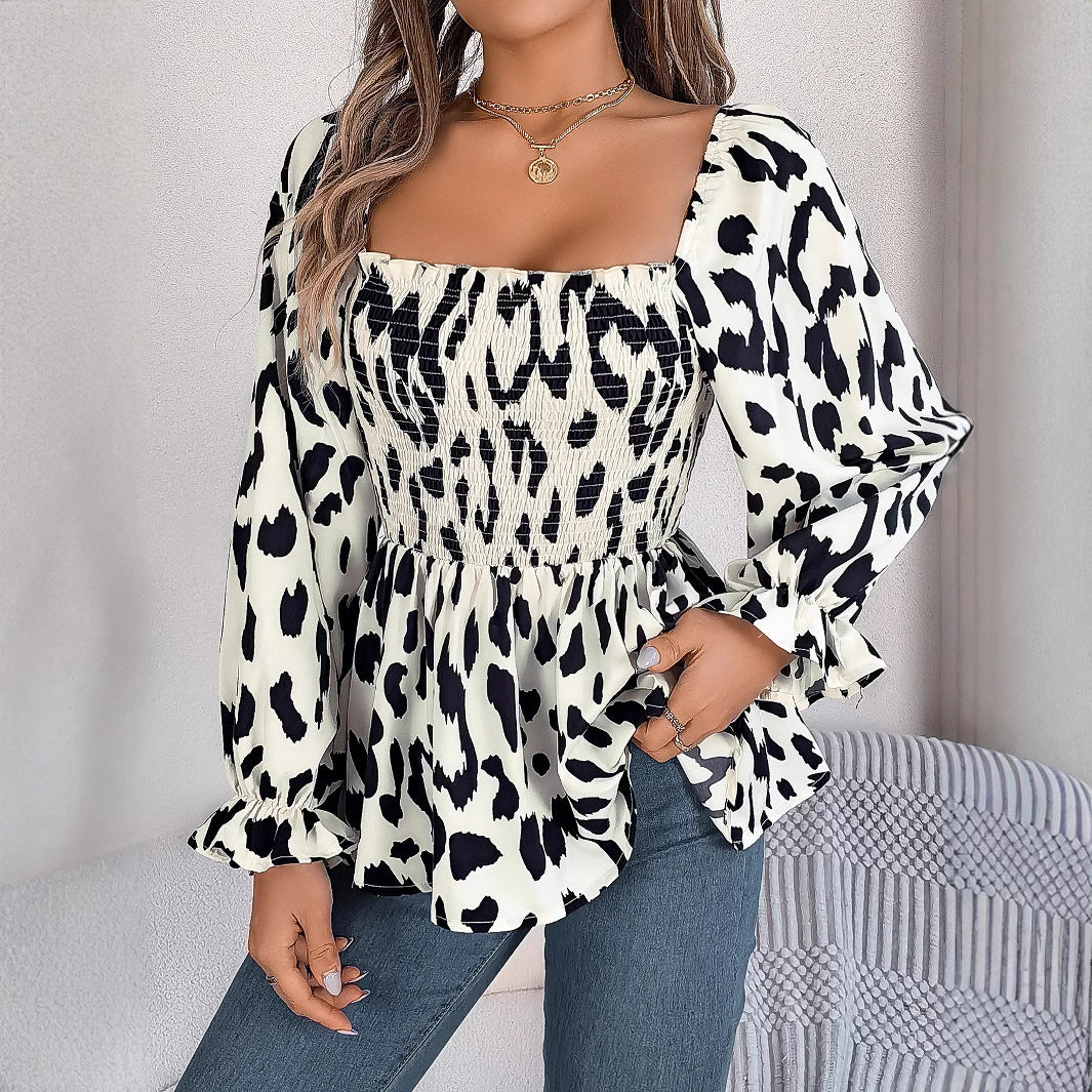Trendy women's blouse with ruffles and chic animal print Lune London