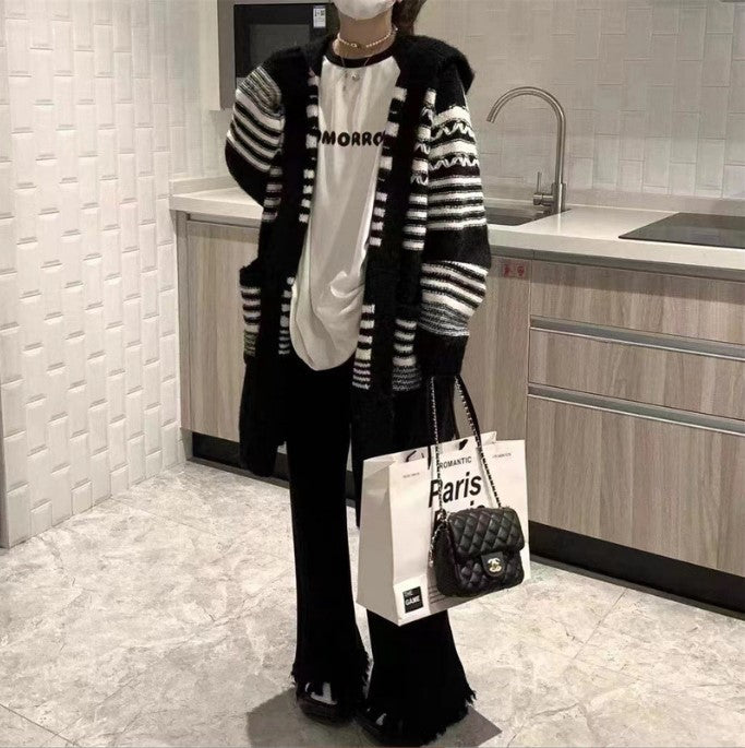 Women's knit coat with hood and trendy striped pattern Lune London