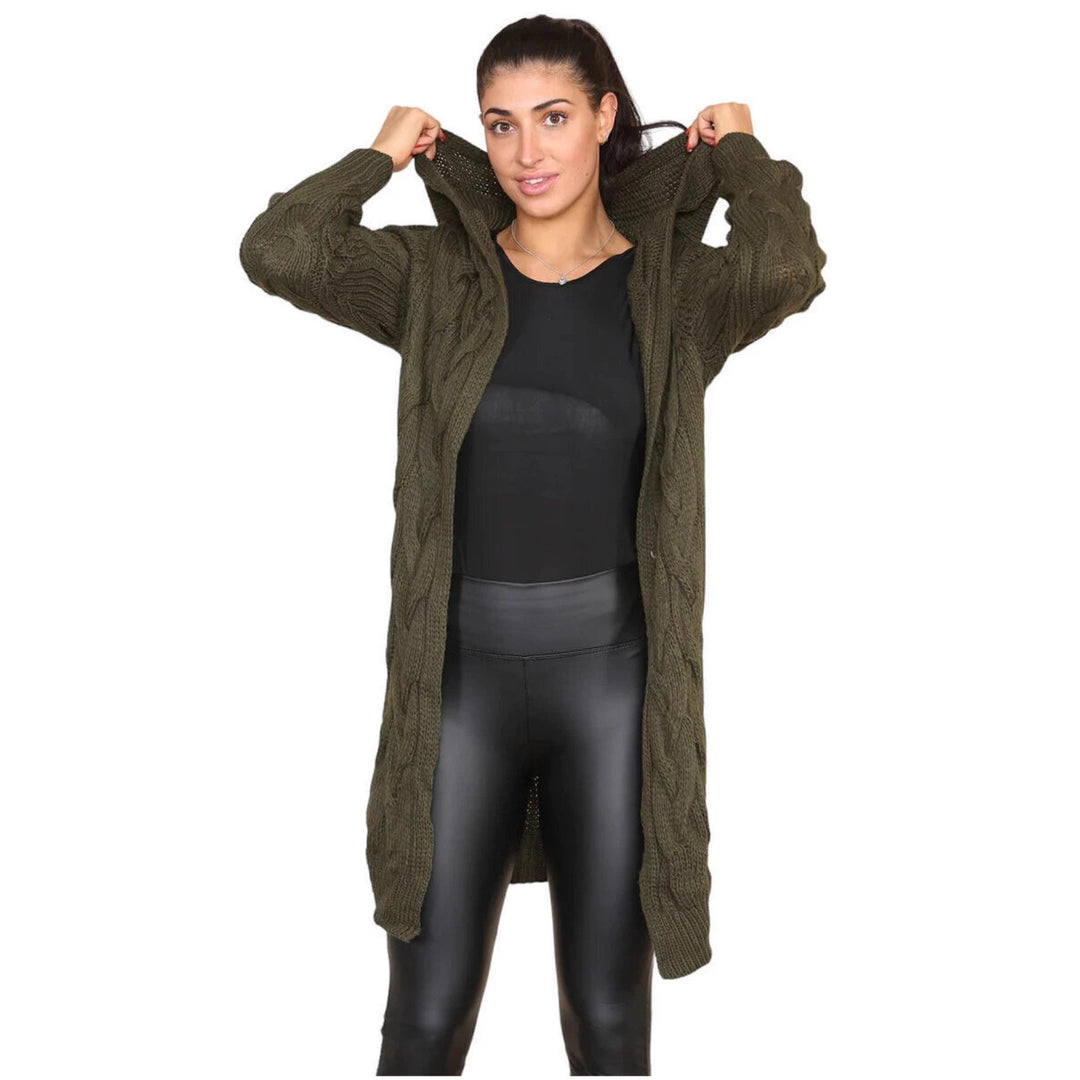 Women's knitted coat with hood and cable pattern Lune Londonl