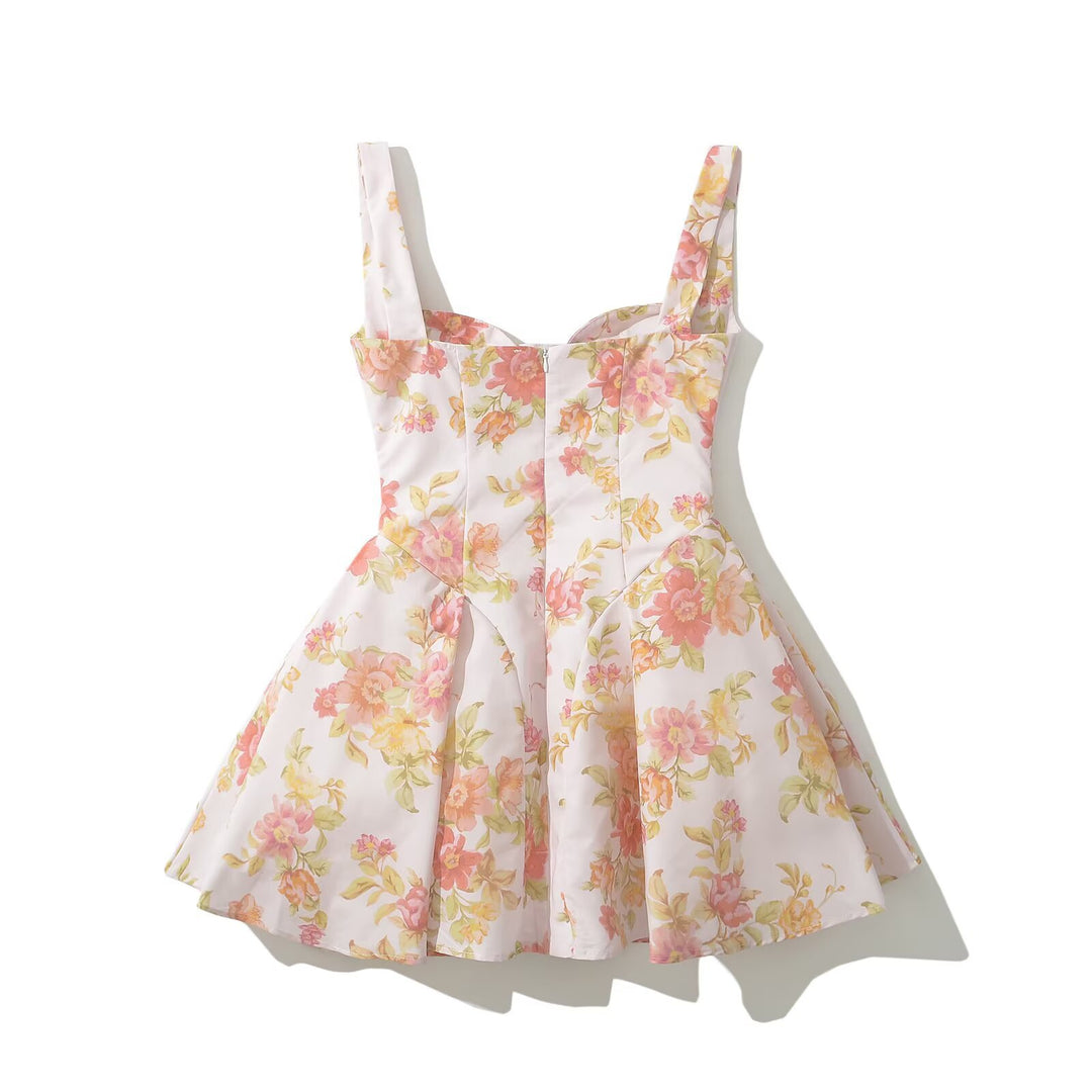 Summer dress for women with an elegant A-line cut Lune London