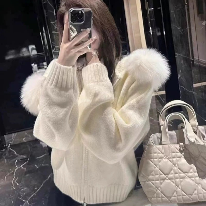Cardigan à la mode pour femmes avec capuche détachable en matériau doux Chic & Stil
