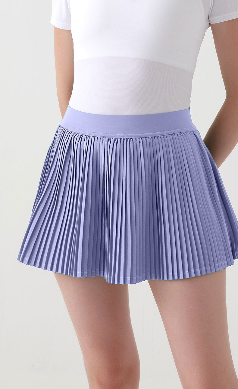 Pleated mini skirt for women with elastic waist and lightweight fabric Lune London