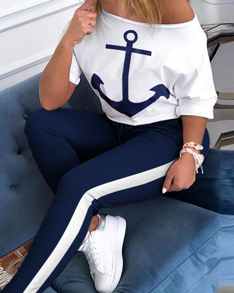 Oversized t-shirt for women with anchor print Lune London