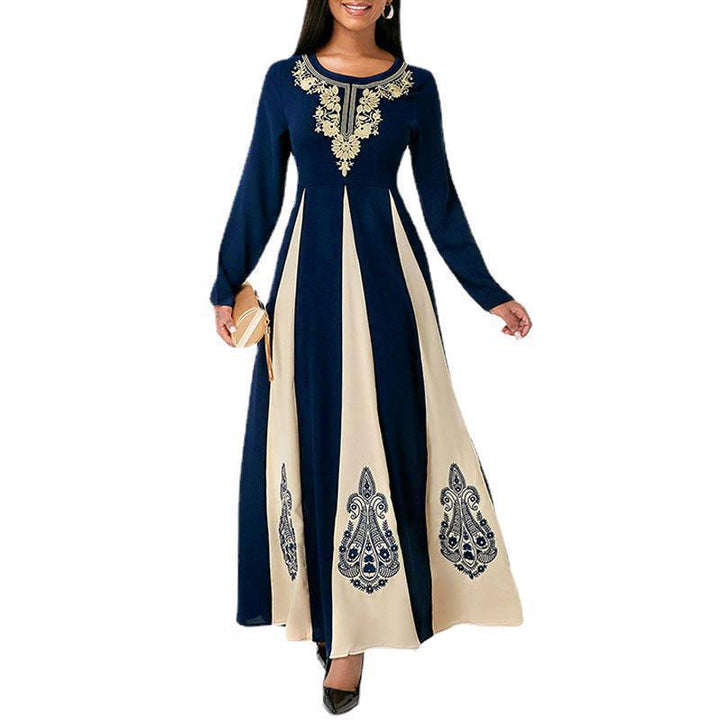 Elegant maxi dress for women with an elaborate embroidered pattern Lune London