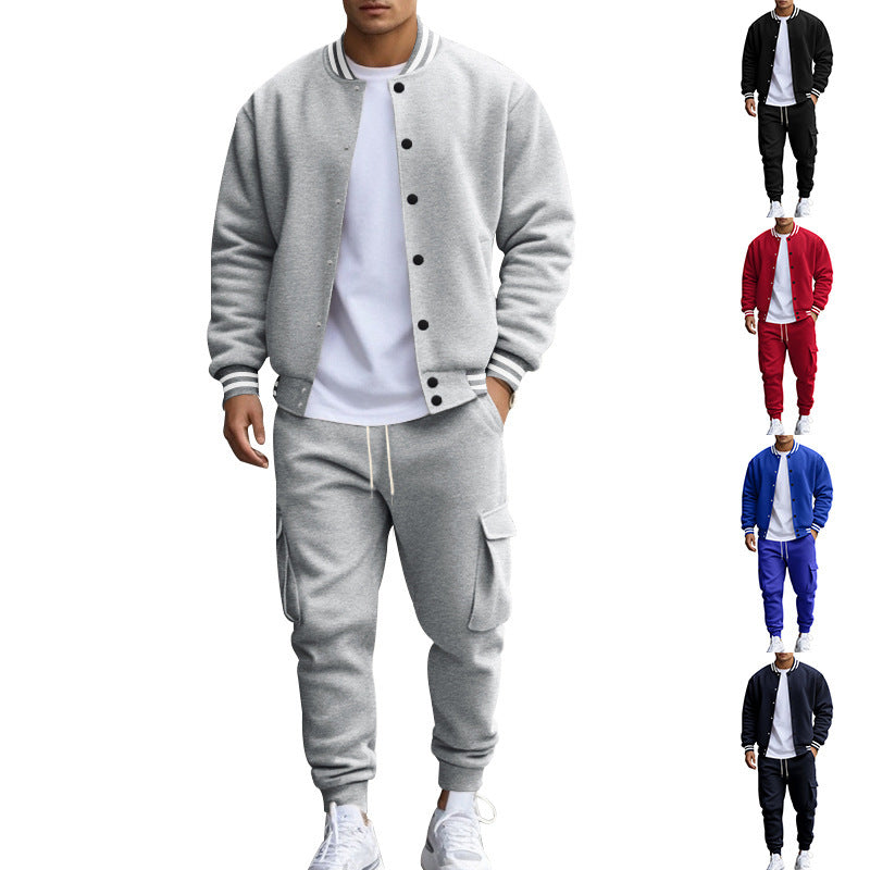 Sport leisure suit for men with striped collar and practical pockets Lune London