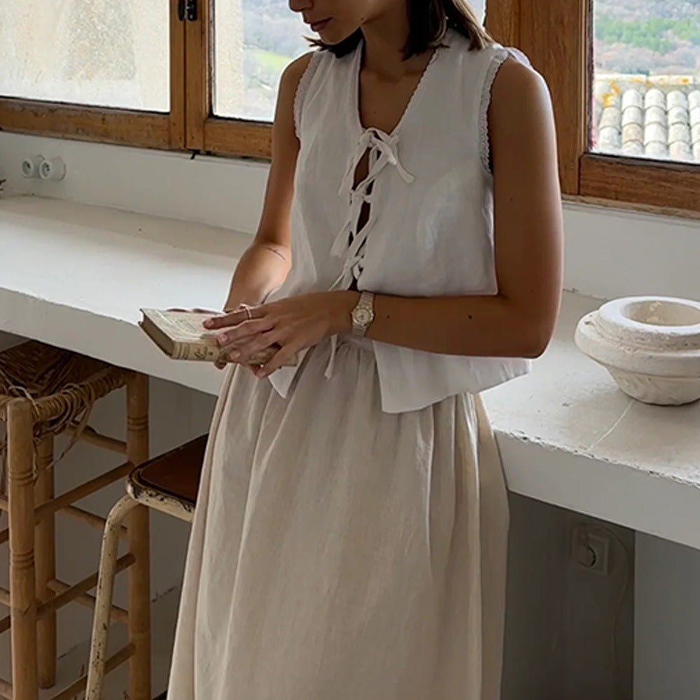 Ladies lightweight summer outfit with casual style with ties Lune London