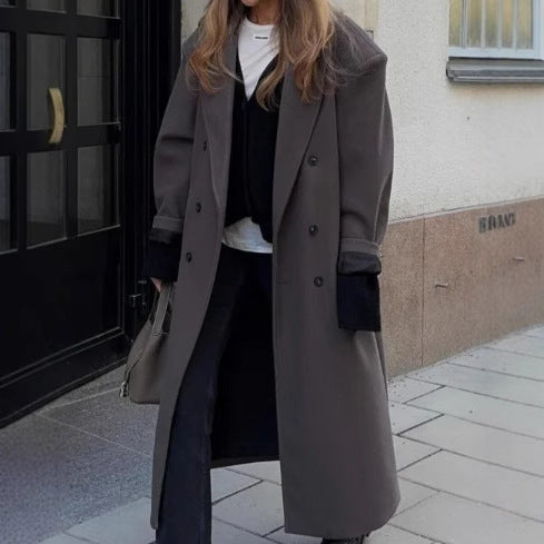 Oversized trench coat for women with double-breasted buttons and classic lapel Lune London