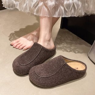 Ladies' chic and stylish salon shoes