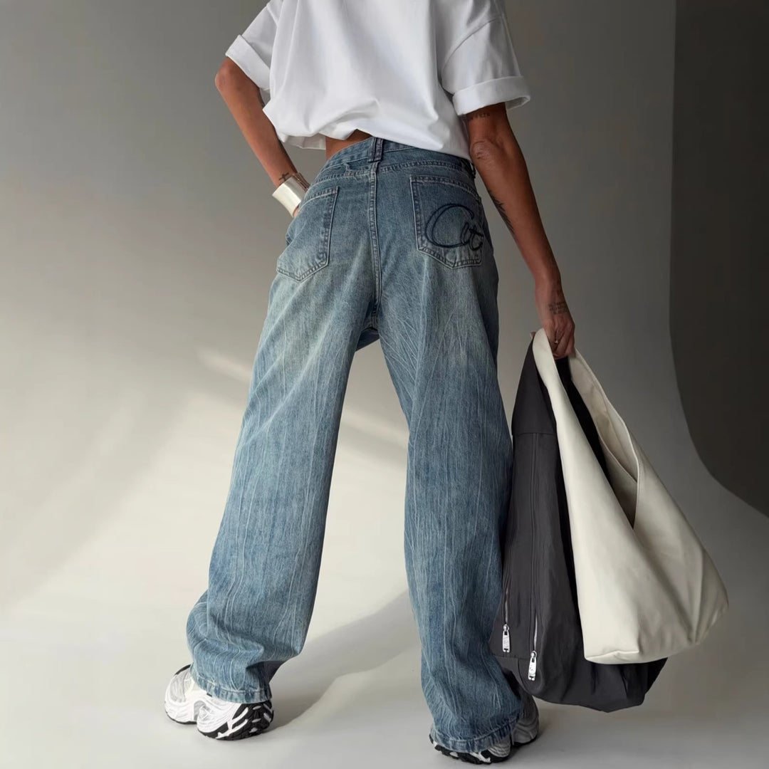 Jeans pour femmes à coupe large avec boutonnière continue Chic & Stil
