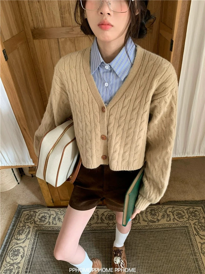 Cardigan en tricot ample pour femme avec motif en torsades et fermeture à boutons Chic & Stil