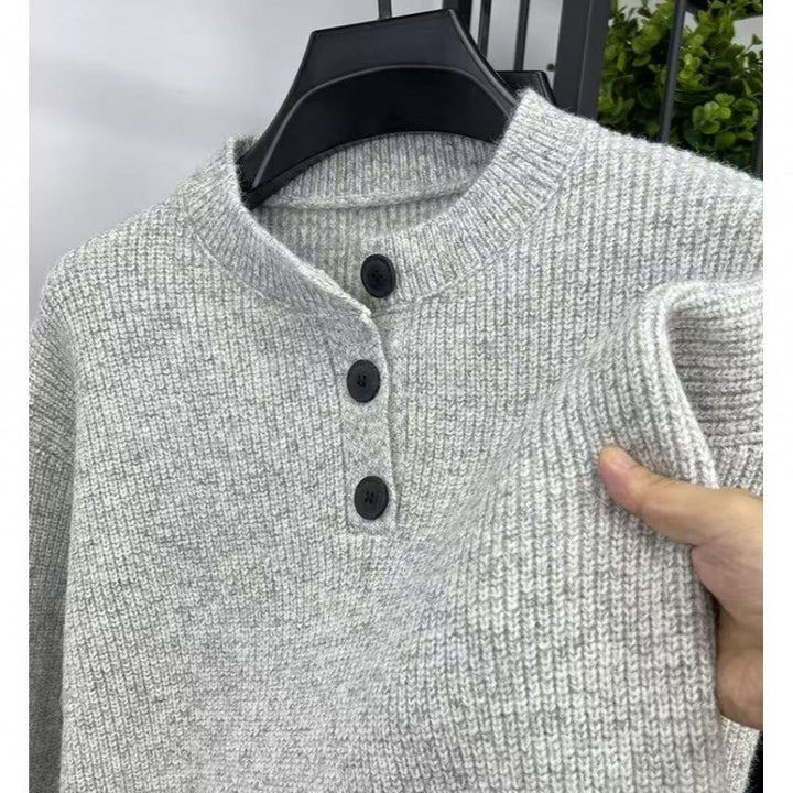 Fine knit sweater for women with button details Lune London