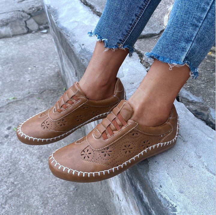 Women Comfort Sneakers Perforated Lune London