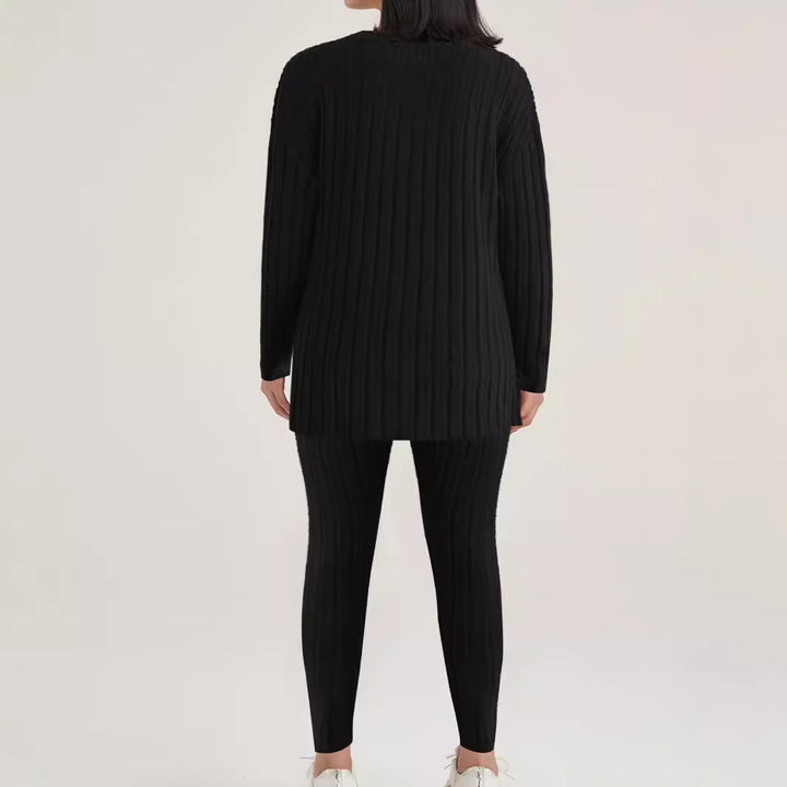 Women Casual Knit Set with Ribbed Structure and Loose Fit Lune London