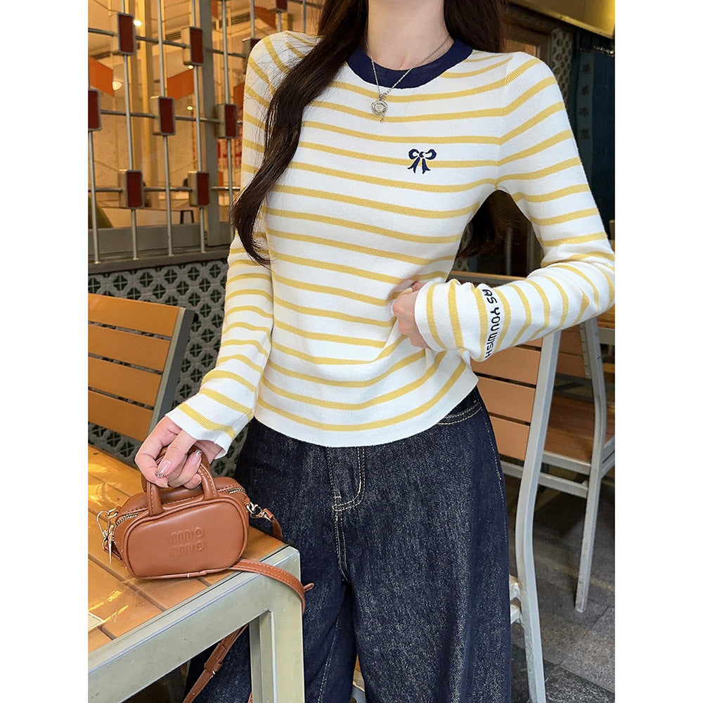 Ladies fashionable long sleeve shirt with stripe pattern Chic & Stil