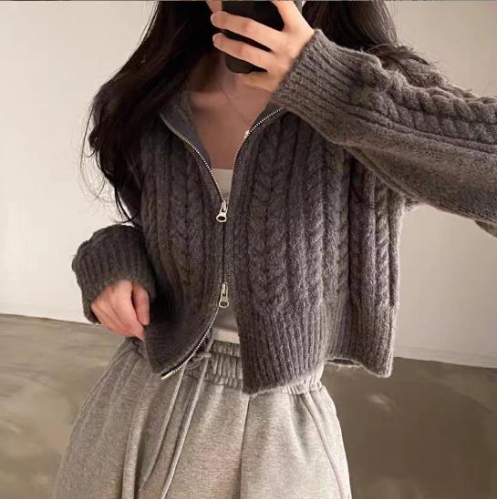 Fashion knitted jacket for women with embossed pattern and short cut Lune London
