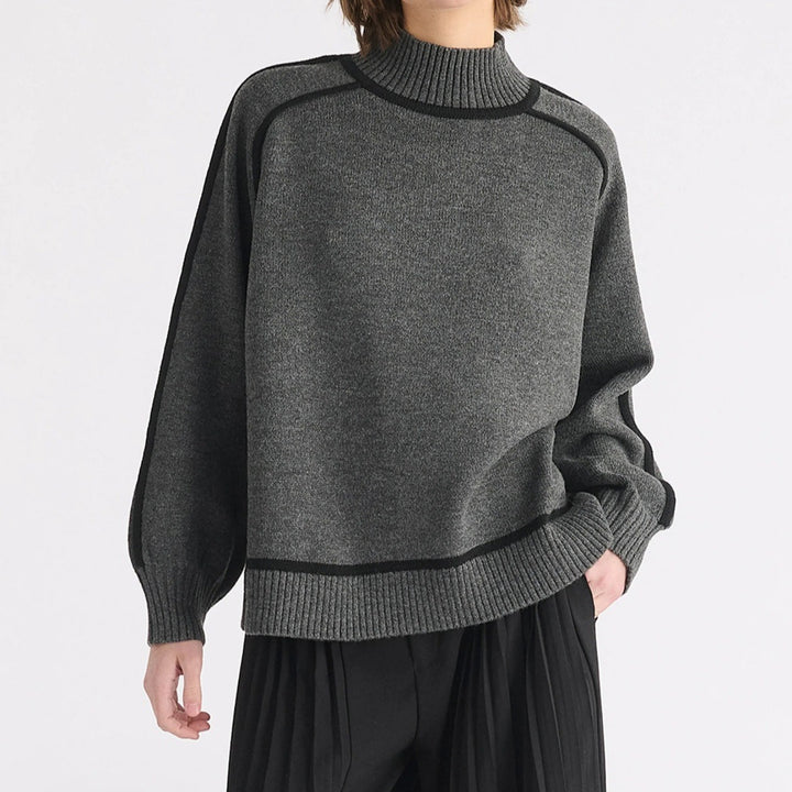 Women’s sweater with high collar and textured structure Lune London