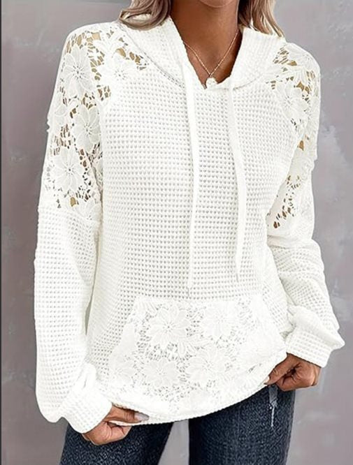 Oversized sweater for women with lace details and kangaroo pocket Lune London