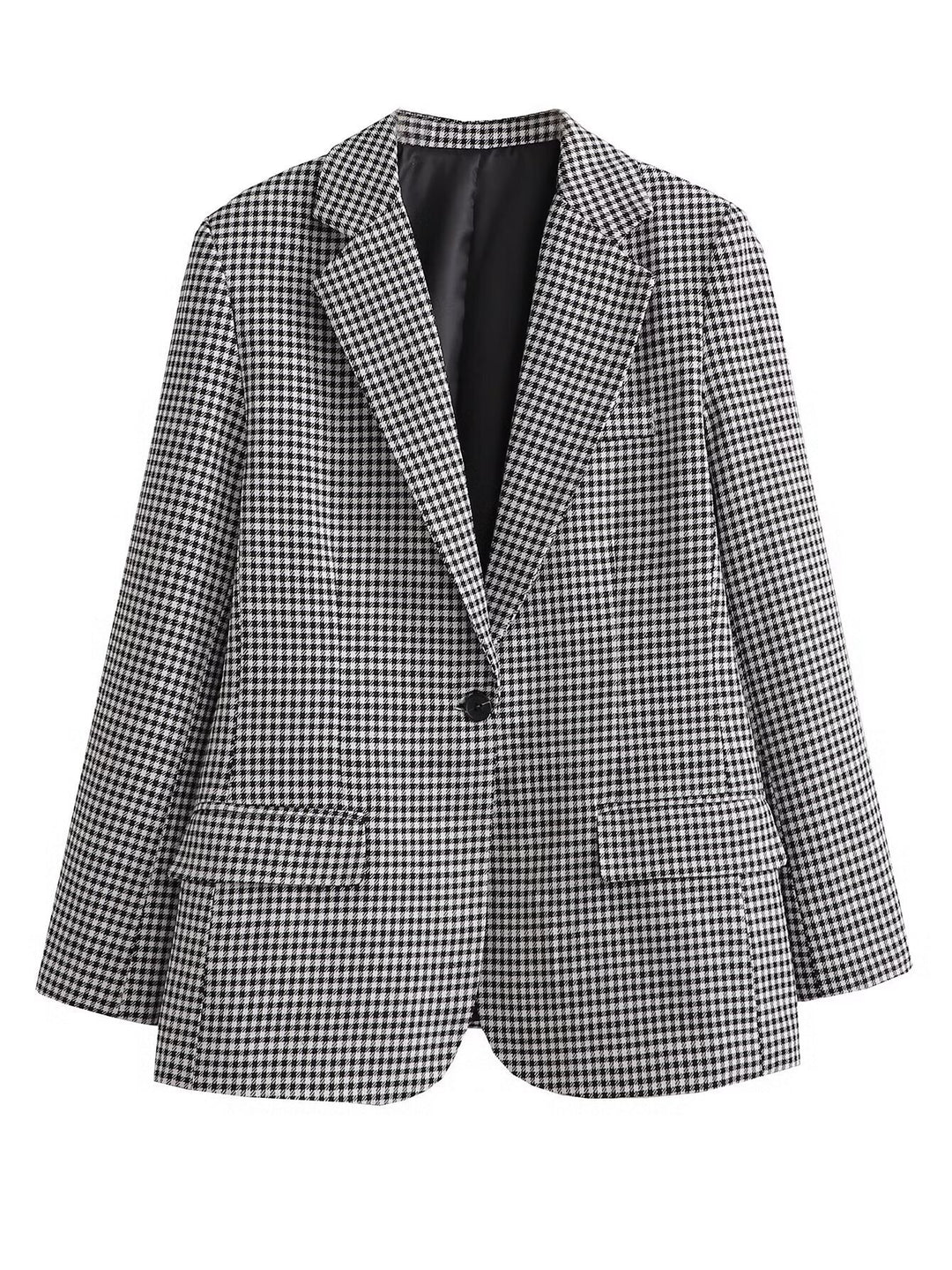 Elegant blazer jacket for women with a modern cut and practical pockets Lune London