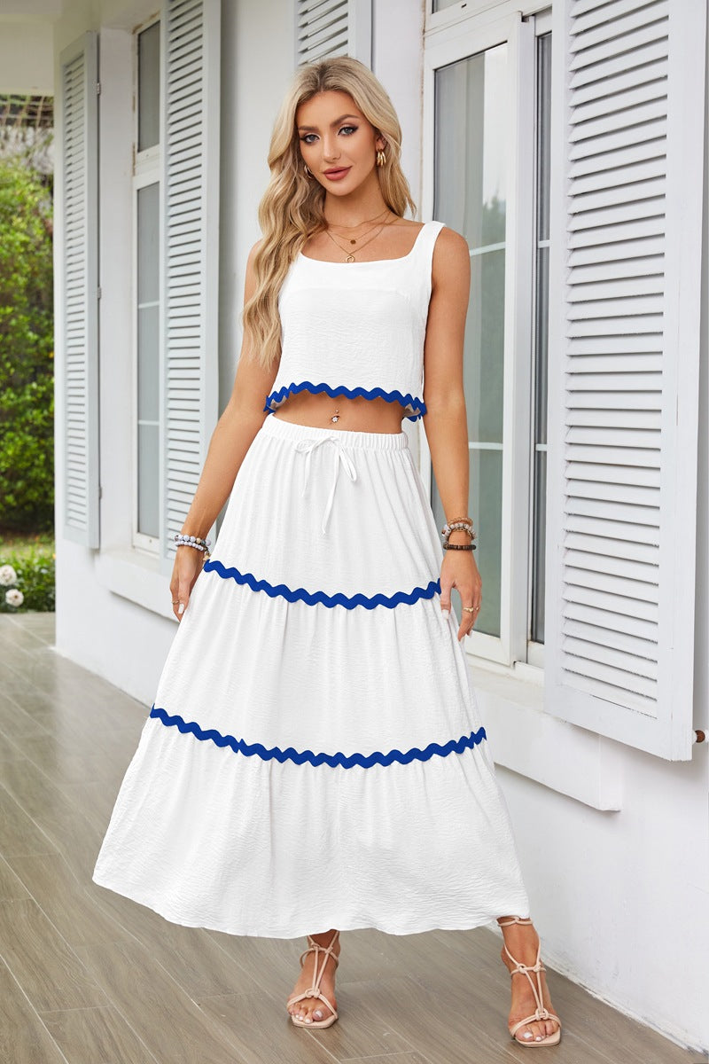 Two-piece women's set with crop top and lace maxi skirt Lune London
