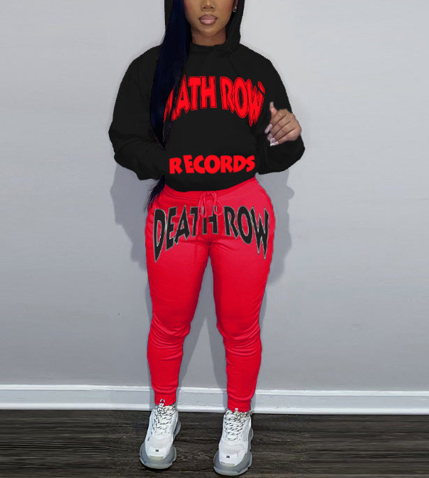 Sporty hoodie set for women and jogger pants with striking inscription Lune London