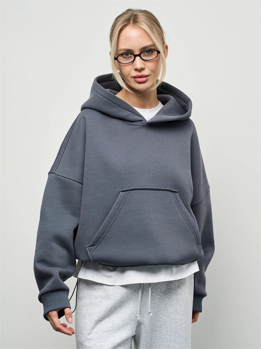 Women's oversized hoodie with kangaroo pocket and elastic cuffs