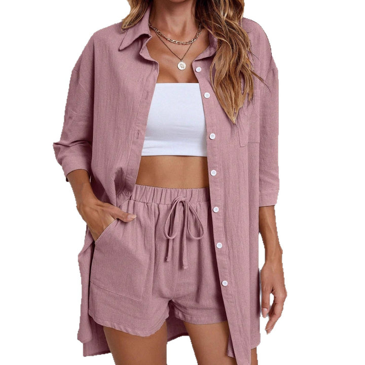 Casual set for women with cool shorts and a long blouse with pockets Lune London