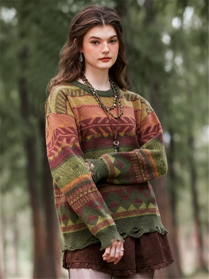 Bohème patterned women's sweater with fringed hem Lune London