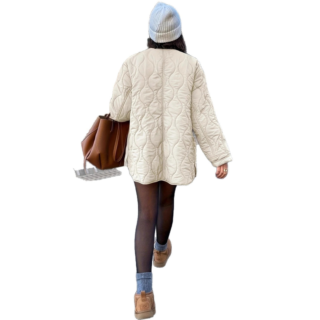 Lady down jacket with large pockets and round collar Lune London