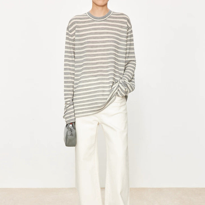 Casual long sleeve t-shirt for women with trendy striped pattern Lune London