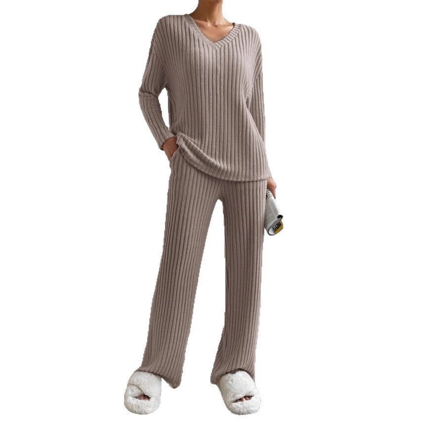 Combinaison en tricot confortable pour femmes au design moderne en rib Chic & Stil