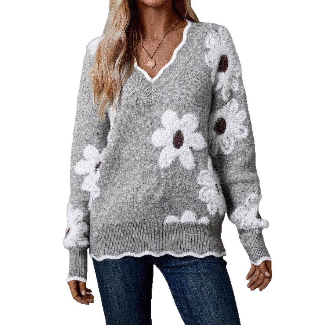 Knit sweater for women with floral design and V neck Lune London