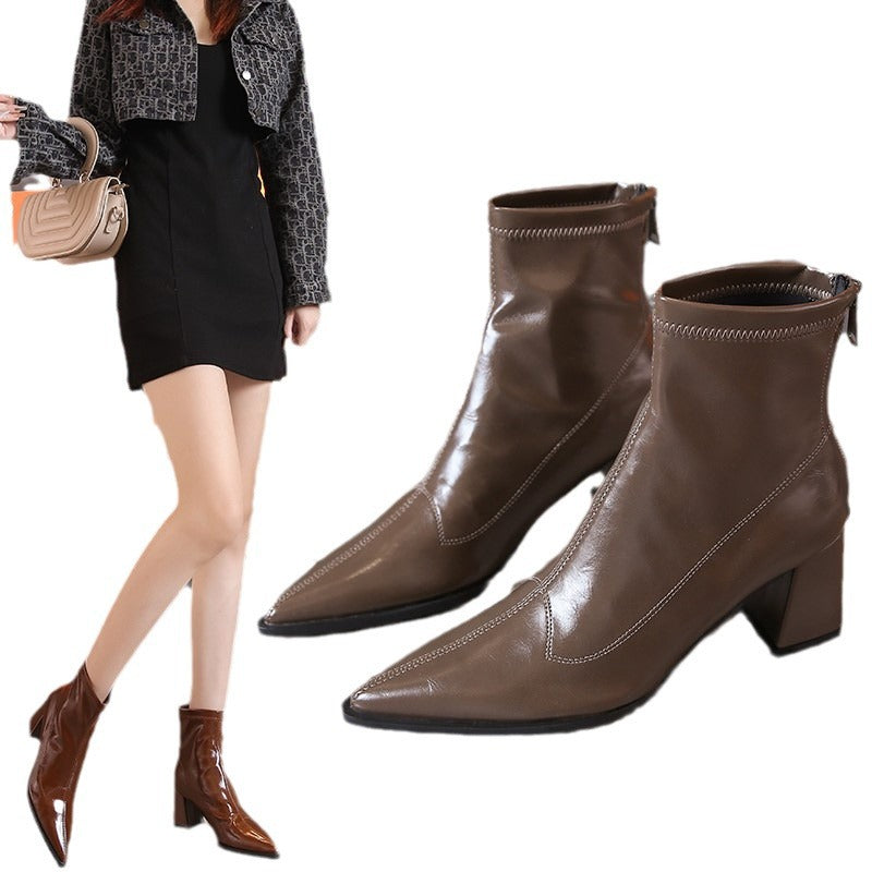 Fashionable women's boots with classic design Lune London