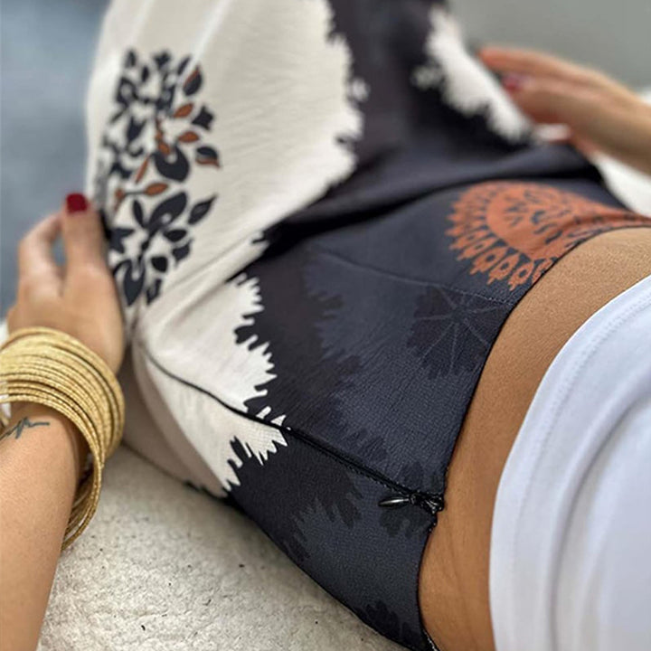 Maxi skirt for women with elegant graphics and high slit Lune London