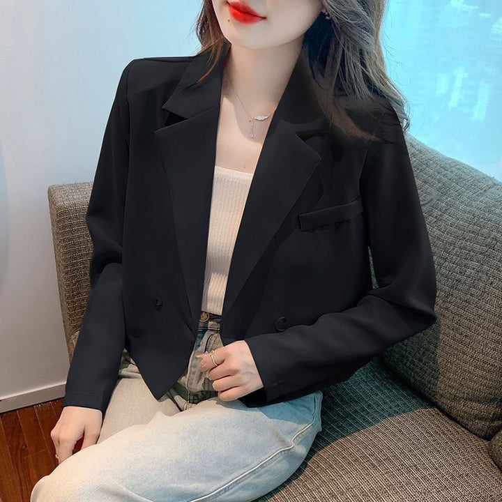 Veste courte élégante pour femmes avec patte de boutonnage double Chic & Stil